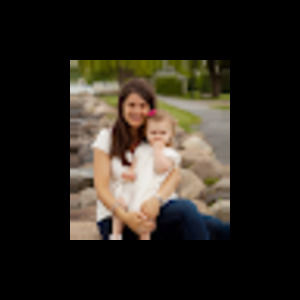 Meet your Posher, Adrienne